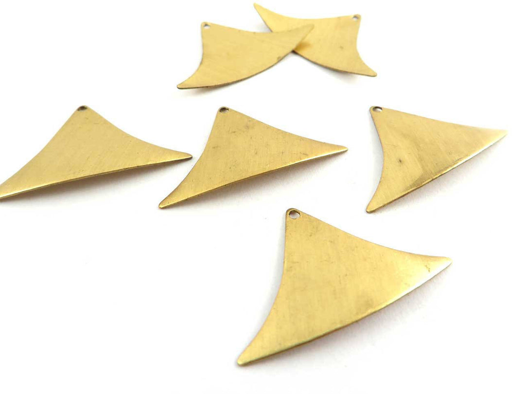 4x Breloque triangle éventail (17mm x 28mm) PV-002